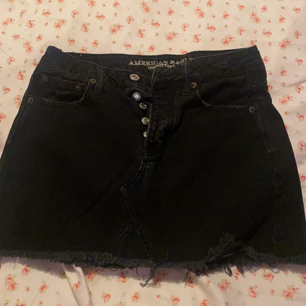 Black skirt